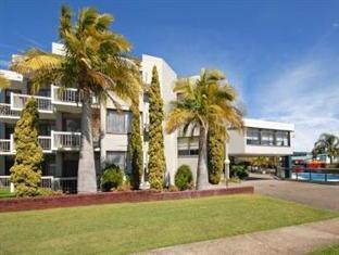 East Port Motor Inn พอร์ตแมคควอรี ภายนอก รูปภาพ